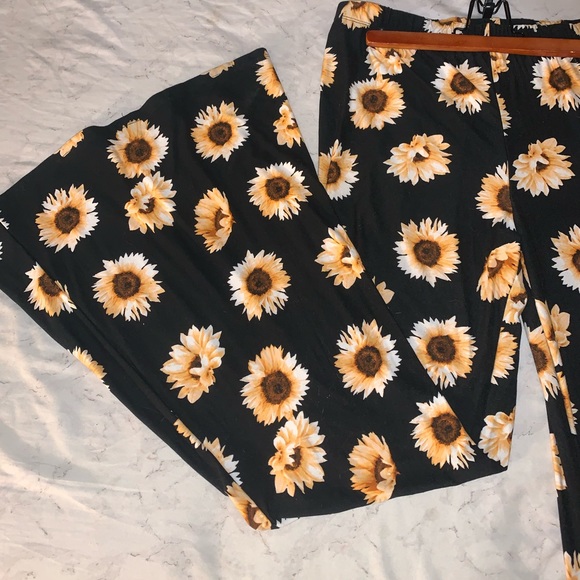 PANTS, PANTS, PANTS - Picture 5 of 5